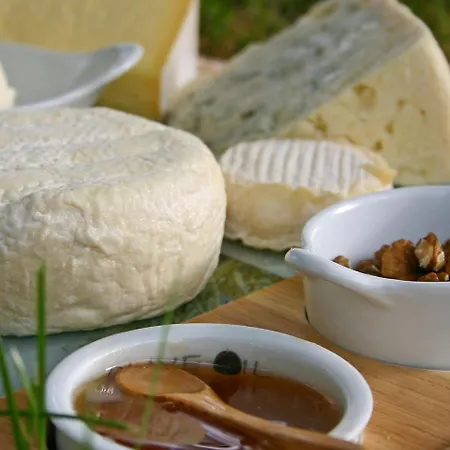 Au Bon Accueil 호텔 Alban