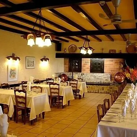 Au Bon Accueil Otel 2*