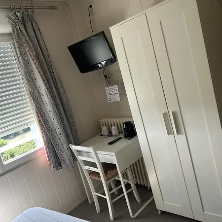 Otel Au Bon Accueil Alban